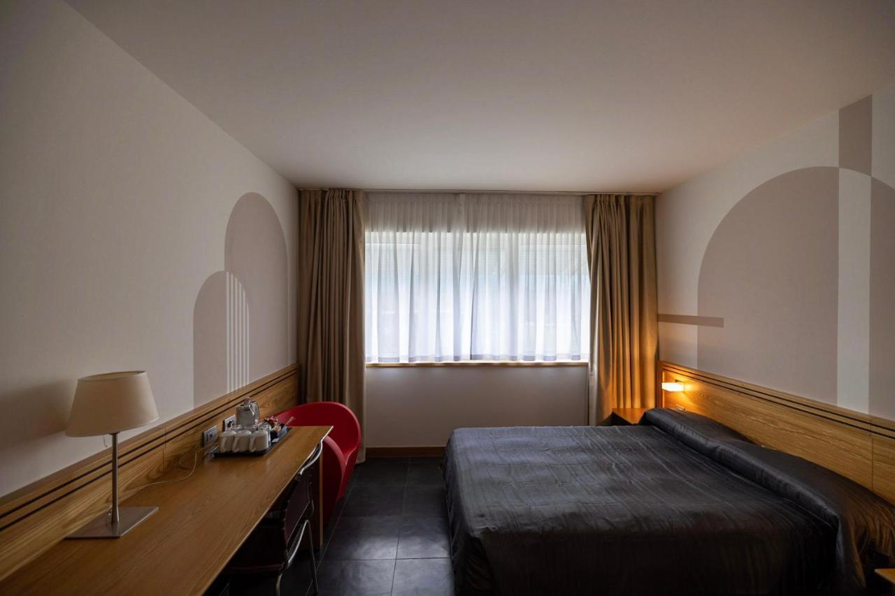 Hotel Europa Belluno Bagian luar foto